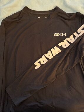Under Armour Men’s Black Star Wars Long-Sleeve Graphic Tee